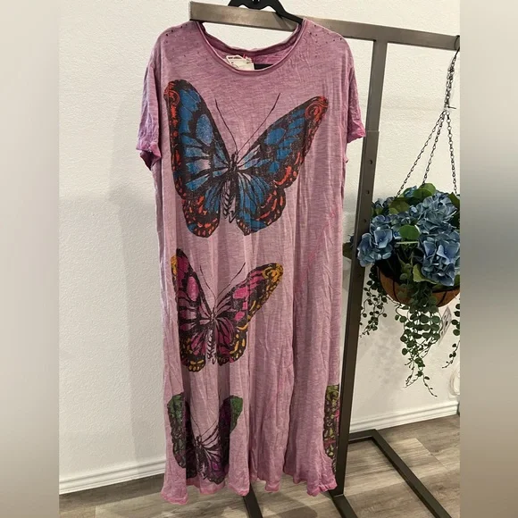 Magnolia Pearl Pink Butterfly Dress (item 7.7) - Picture 3 of 10